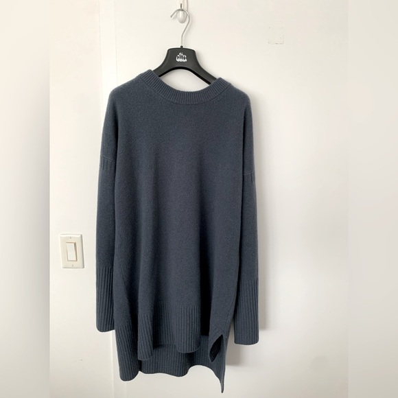 Altuzarra Lemarre FW24 100% cashmere sweater in steel blue NWT - Picture 2 of 5